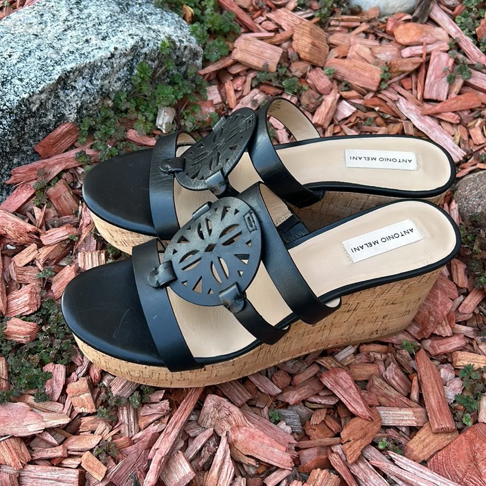 Antonio Melani Women’s size 10 Quinlynn Leather Platform Black Wedge Sandals